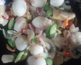 Foto langkah ke 4 dari resep Tumis kembang tahu.