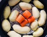 Hình bước làm 2 của món Salad khoai tây kiểu nhật