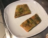 Une image de l'étape 4 de Pavés de saumon marinés et aneth à la plancha.