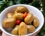 Hình bước làm 1 của món Quả trám/cà na ngâm đường phèn