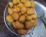 A picture of step 8 of मूंगदाल, बीटरूट कांजी बड़ा.