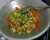 Foto langkah ke 3 dari resep Kwetiau Goreng Sederhana🌼.