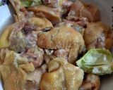 Foto langkah ke 1 dari resep Ayam Woku Kemangi🌿.