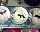 Foto langkah ke 4 dari resep Bolu air colorfull.