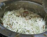A picture of step 5 of Spring Macroni Roll 😃😃.