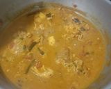 உடைத்து ஊற்றிய முட்டை குழம்பு(muttai kulambu recipe in tamil) ரெசிபி ஸ்டேப் 6 புகைப்படம்