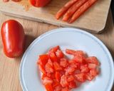 Une image de l'étape 1 de Salade de Thon, Tomates, Concombre et Pommes.