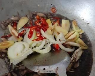 Tumis Baby Cumi Hitam langkah memasak 5 foto