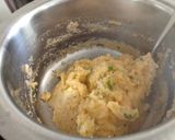 A picture of step 1 of Super crispy energy balls.