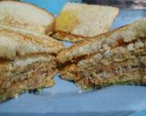 Foto langkah ke 3 dari resep Sandwich telur tuna simple.