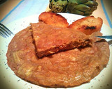 Foto del paso 6 de la receta: Tortilla de alcachofas con ajos tiernos