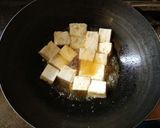 A picture of step 3 of Paneer Makhani.