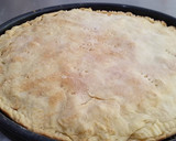 Foto del paso 5 de la receta: Torta de fiambre/ tarta de fiambre económica, masa hojaldre falso