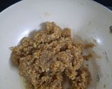 A picture of step 2 of Walnut halwa.