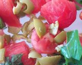Foto del passaggio 4 della ricetta Insalata di riso con peperoni e pomodorini