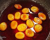 A picture of step 3 of Khubani ka Meetha.