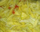 Foto langkah ke 6 dari resep Cacah Buah Mangga Muda.