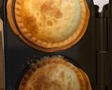 A picture of step 9 of Chicken and mushroom pies.