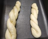 Foto del paso 11 de la receta: Pan trenzado sencillo con crema de leche