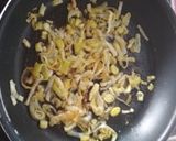 Foto del paso 1 de la receta Cola de salmón con salsa de puerro y gambas