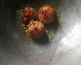 A picture of step 2 of Maggi manchurian.