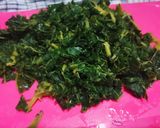 Foto langkah ke 1 dari resep Tumis daun pepaya.