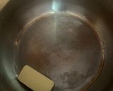 Foto langkah ke 2 dari resep Creamy Mushroom Soup.