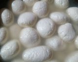 रसगुल्ला (Rasgulla recipe in Hindi) रेसिपी चरण 5 फोटो
