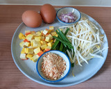 Foto langkah ke 1 dari resep Pad Thai (ผัดไทย) - Kwetiau goreng Thailand.