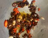 รูปขั้นตอนการทำที่ 2 ของ สปาเก็ตตี้หอยลายกระป๋อง