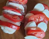 Une image de l'étape 2 de Escalolopes de poulet au four tomates 🍅 mozzarella.
