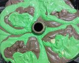 Foto langkah ke 5 dari resep Marble Butter Cake Jadoel, mix Pandan Coklat.
