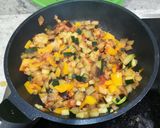 Foto del paso 3 de la receta: Patatas rellenas de verduras