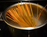 Une image de l'étape 3 de Ballottine de lotte en bouillon de verveine citronnelle, spaghettis multicolores aux légumes.