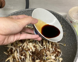 A picture of step 3 of Hot and Sour Soup (Simple Version).