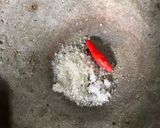 Foto langkah ke 1 dari resep Sambal rujak kacang.