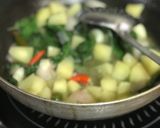 A picture of step 3 of Cream of Broccoli Spinach and Walnut Soup.