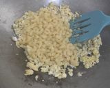 Foto langkah ke 4 dari resep Makaroni Aglio Olio Ala2 Mamis Anti Anak GTM.