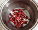 Foto langkah ke 1 dari resep Sambal Telur Rebus Malaysia.