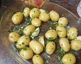 Foto del paso 4 de la receta: Entrecot a la plancha con papas asadas y salsa de manzana