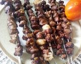 صورة لخطوة 4 من وصفة شواء على فحم🍖🍖 😋😋😋