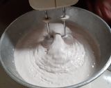 Foto langkah ke 2 dari resep Es krim milo oreo (ala McFlurry).