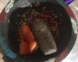 Foto del paso 3 de la receta: Huaraches acompañado de una salsa de tomate fría