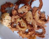 Gluténmentes hagymakarika recept fázis 4 fotója