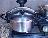 Foto del paso 12 de la receta: Lomo con hueso de cabrito en salsa de lavanda y azafrán