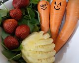 Foto langkah ke 1 dari resep Juice Bayam, Wortel, nanas, strawbery.