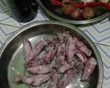 Foto langkah ke 1 dari resep Cumi kecap petai cina.