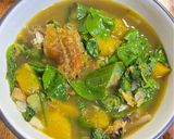 รูปขั้นตอนการทำที่ 5 ของ แกงเลียงผักหวานปลาย่าง