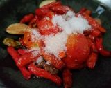 Foto langkah ke 3 dari resep Sambal Tomat Pelengkap "Nasi Kuning".