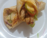 Foto del paso 7 de la receta: Wrap de pollo a la plancha